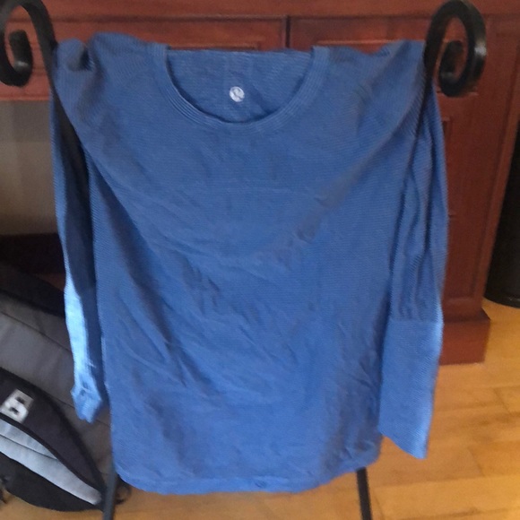 lululemon athletica Tops - Long sleeve shirt